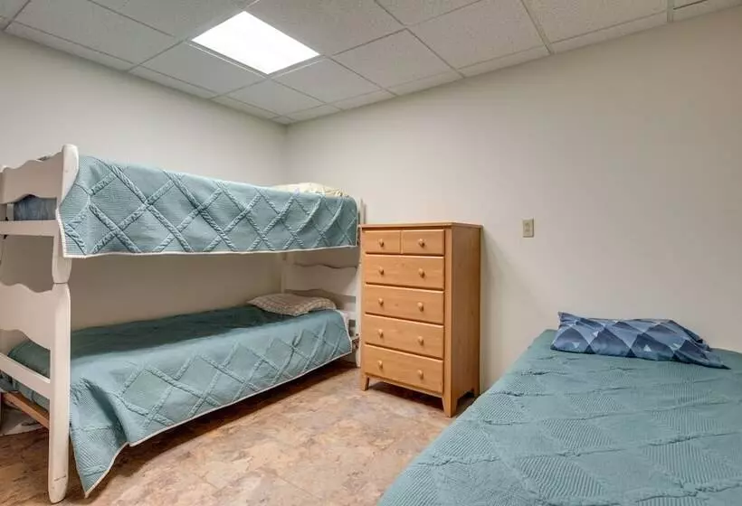 Monico Lakefront Home W/ Boat Dock & Fire Pit!