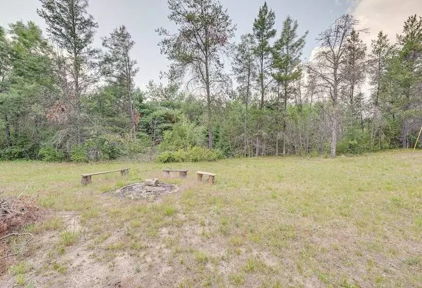 New Lisbon Family Gem ~ 3 Mi To Castle Rock Lake