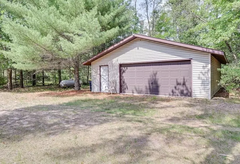 New Lisbon Family Gem ~ 3 Mi To Castle Rock Lake