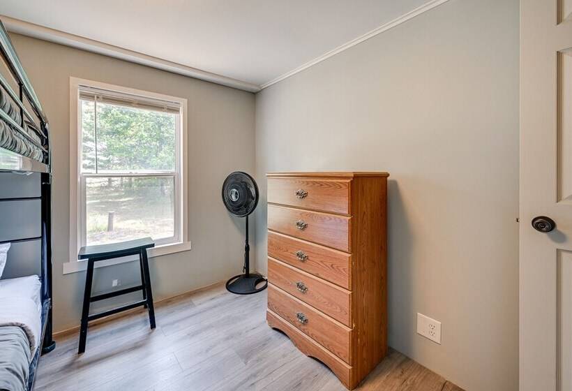 New Lisbon Family Gem ~ 3 Mi To Castle Rock Lake