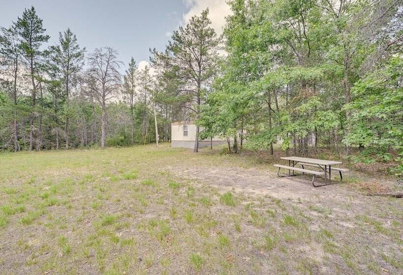 New Lisbon Family Gem ~ 3 Mi To Castle Rock Lake