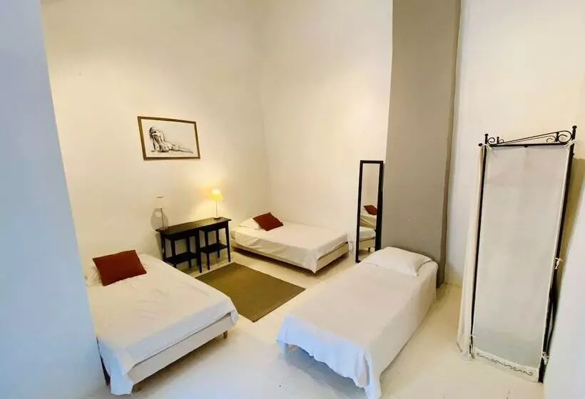 پانسیون Logement Touristique Villa Eugénie