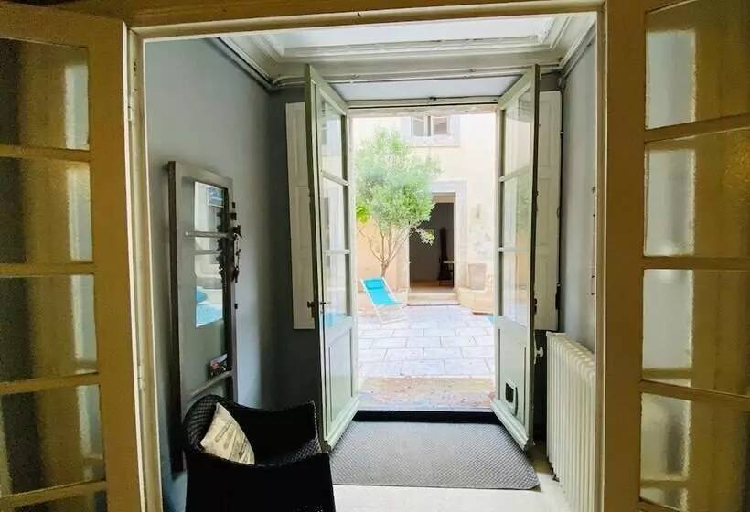 پانسیون Logement Touristique Villa Eugénie