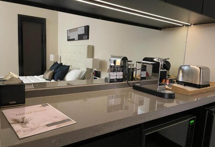 펜션 Platinum Rooms