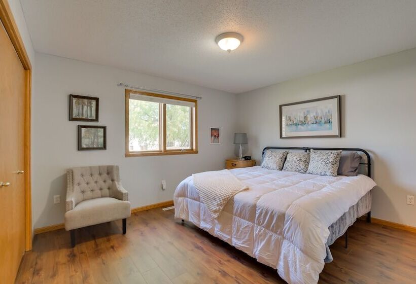 5 Mi To Dtwn: Pet Friendly Wheatland Twin Home!
