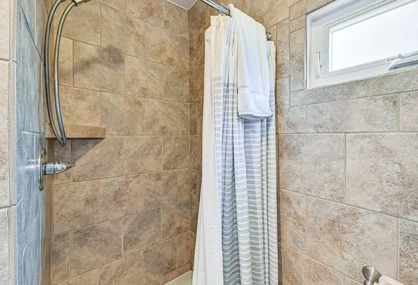 Pet Friendly Honeoye Cottage Rental: Walk To Lake!