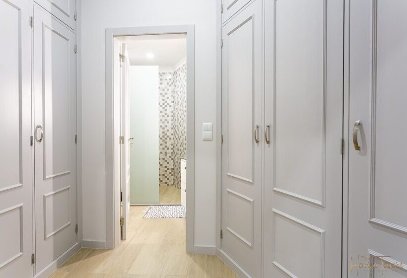 דירת נופש Charming 3 Bed House In Funchal