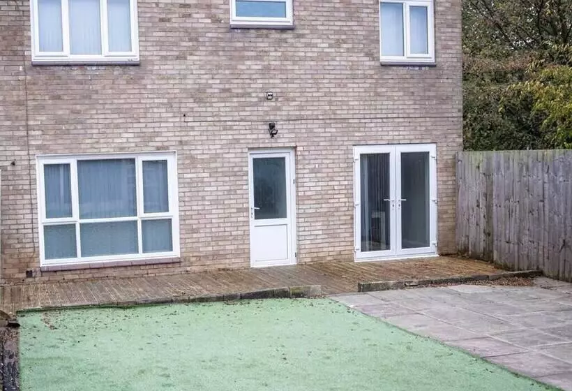 レジデンス Stunning 4 Bed House In Telford West Midlands