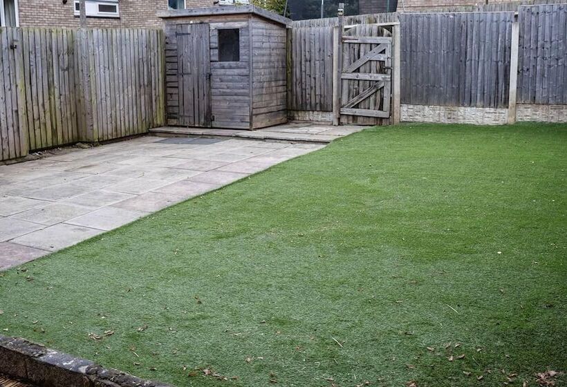 レジデンス Stunning 4 Bed House In Telford West Midlands