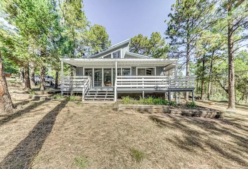 Rustic Alto Retreat   Near Hiking, Skiing & More!