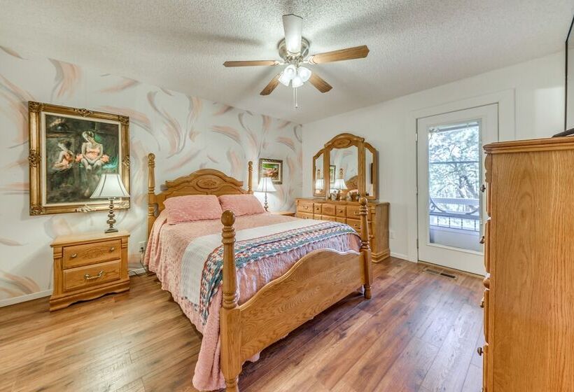 Rustic Alto Retreat   Near Hiking, Skiing & More!