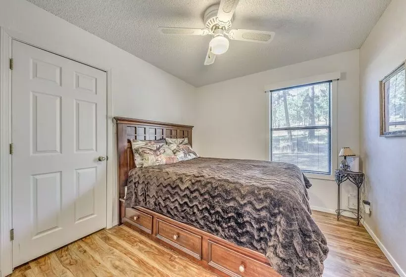 Rustic Alto Retreat   Near Hiking, Skiing & More!