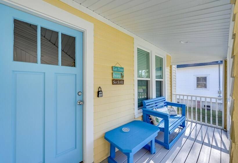 Rustic River Bungalow   Steps To Downtown Belhaven