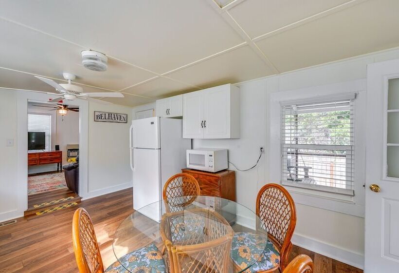 Rustic River Bungalow   Steps To Downtown Belhaven