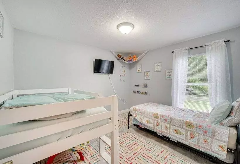 Spacious Kissimmee Family Home W/ Pool & Patio!
