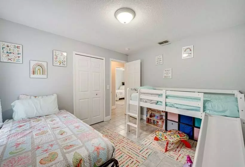 Spacious Kissimmee Family Home W/ Pool & Patio!