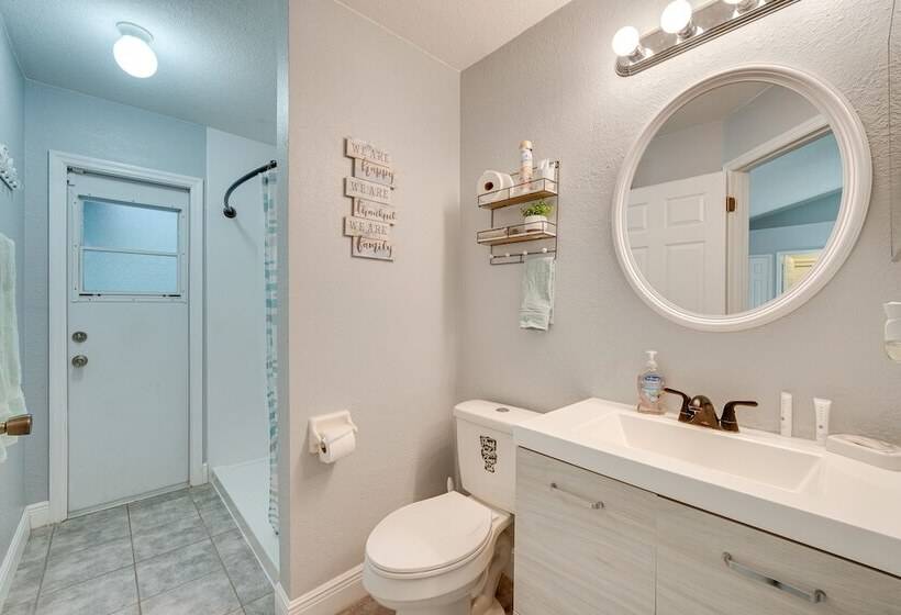 Spacious Kissimmee Family Home W/ Pool & Patio!