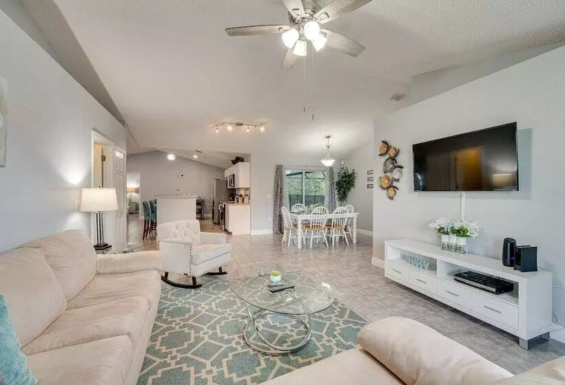 Spacious Kissimmee Family Home W/ Pool & Patio!
