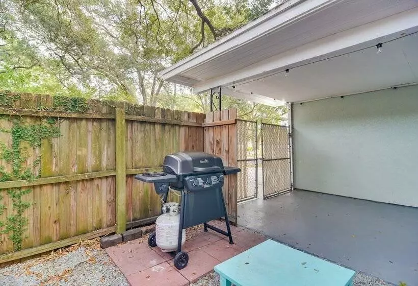 Sunny Gulfport Home: Walk To Art District + Beach!