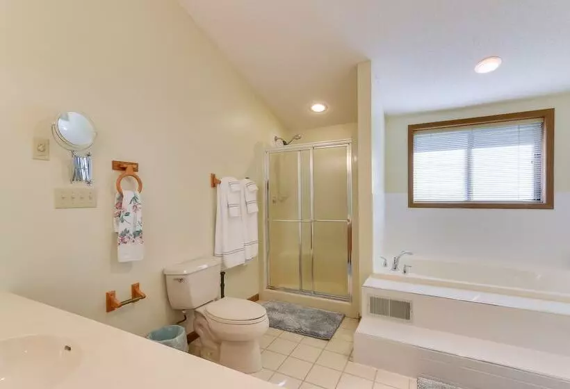 West Virginia Home W/ Deck On Golf Course