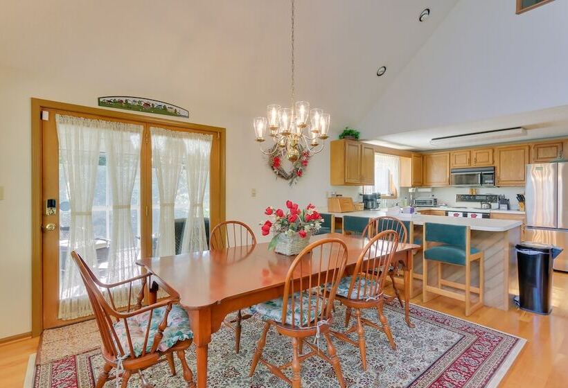 West Virginia Home W/ Deck On Golf Course