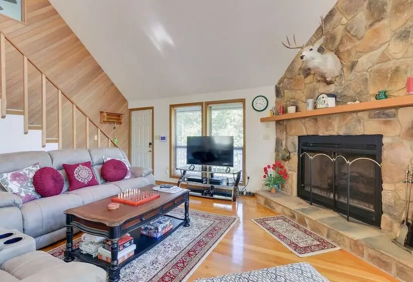 West Virginia Home W/ Deck On Golf Course