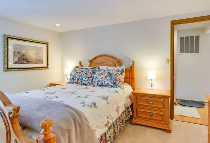 West Virginia Home W/ Deck On Golf Course