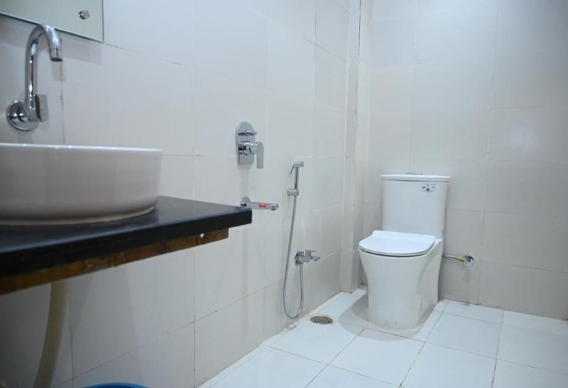 Hostel Hibiscus Tree Bachupally