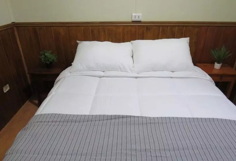 ベッドアンドブレックファースト Riverline Lodge