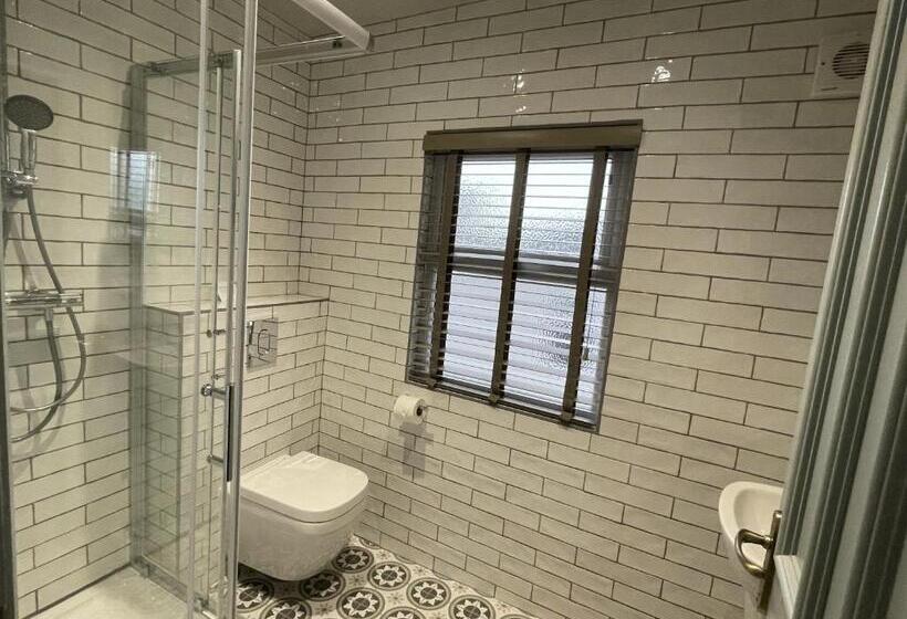 مبيت وإفطار The Ivy Tree