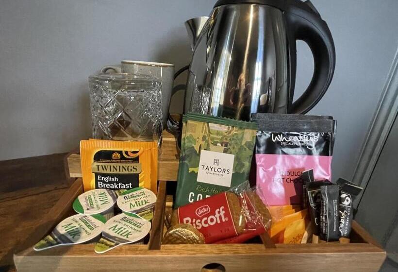 مبيت وإفطار The Ivy Tree