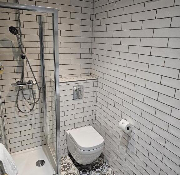 مبيت وإفطار The Ivy Tree