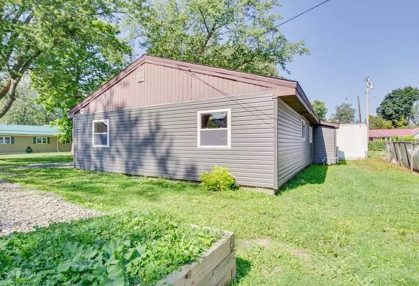 Charming Lake Chautauqua Home: Walk To Water!