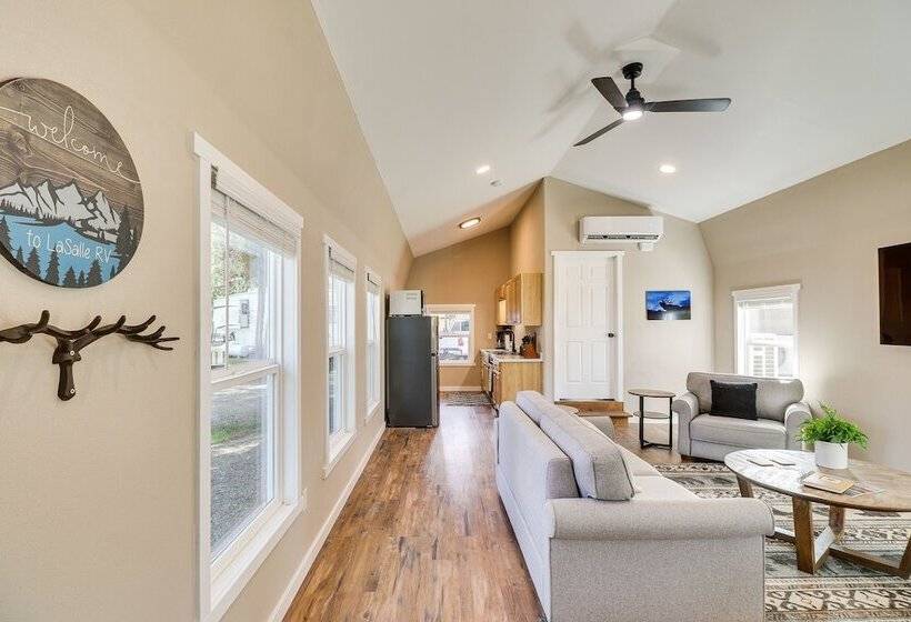 20 Mi To Glacier Natl Park: Pet Friendly Cabin