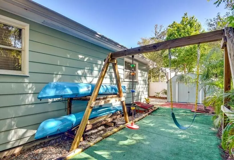 Dog Friendly Daytona Beach Cottage W/ Patio!