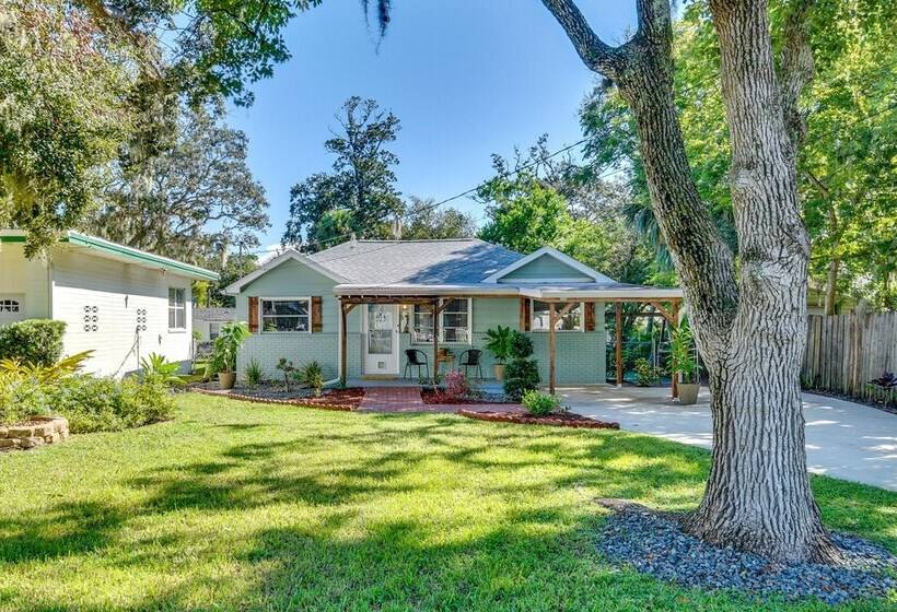 Dog Friendly Daytona Beach Cottage W/ Patio!