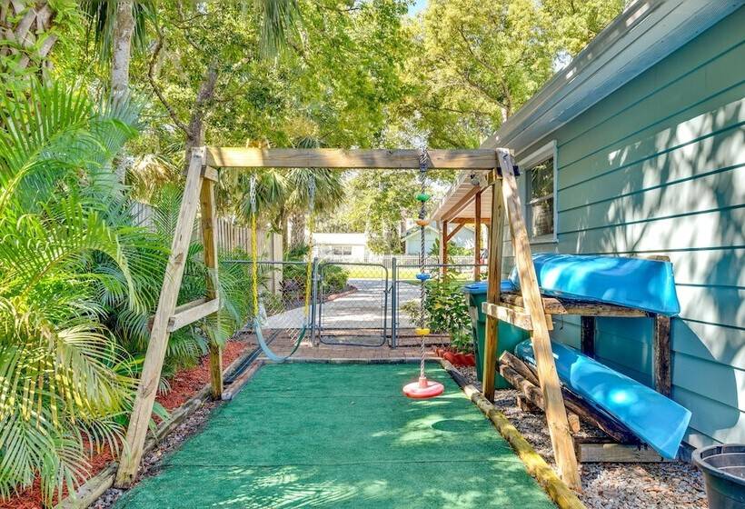 Dog Friendly Daytona Beach Cottage W/ Patio!