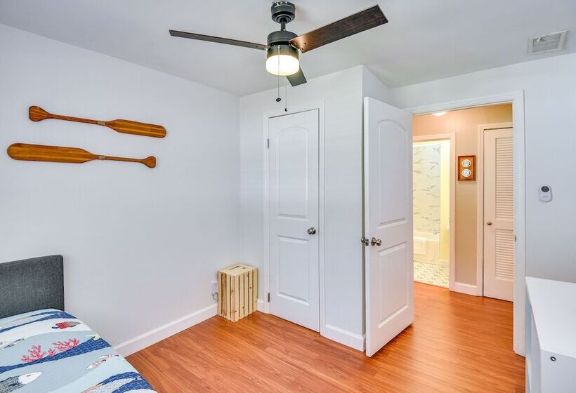 Dog Friendly Daytona Beach Cottage W/ Patio!