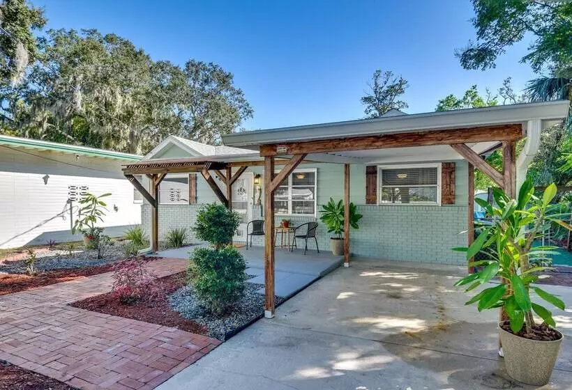 Dog Friendly Daytona Beach Cottage W/ Patio!