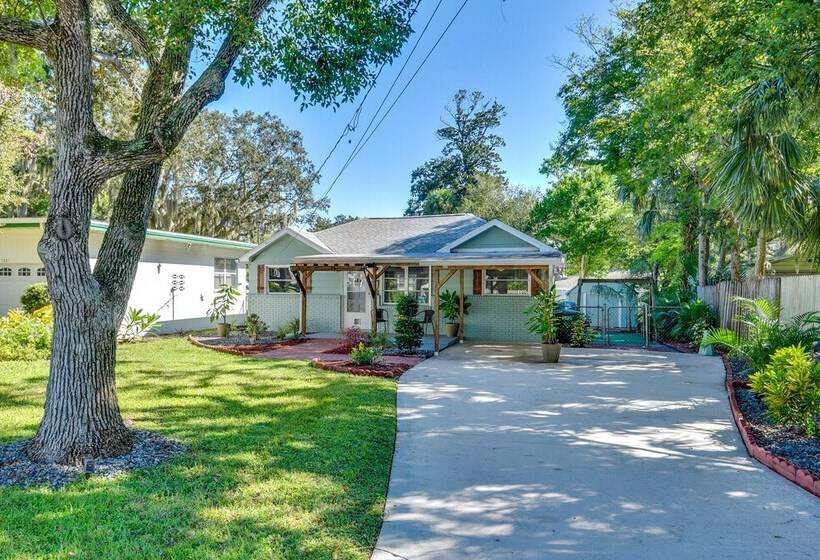 Dog Friendly Daytona Beach Cottage W/ Patio!