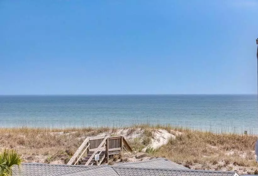 Fernandina Beach Vacation Rental: Steps To Beach!