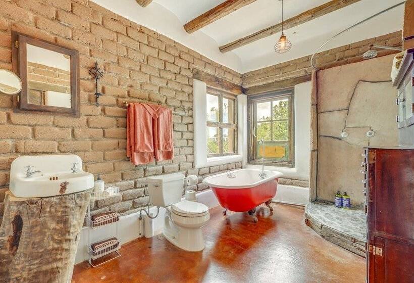 Historic Adobe Los Cerrillos Home W/ Mountain View