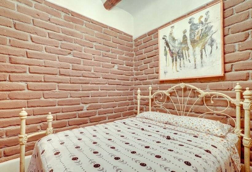 Historic Adobe Los Cerrillos Home W/ Mountain View