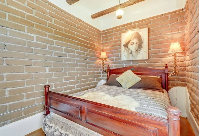 Historic Adobe Los Cerrillos Home W/ Mountain View