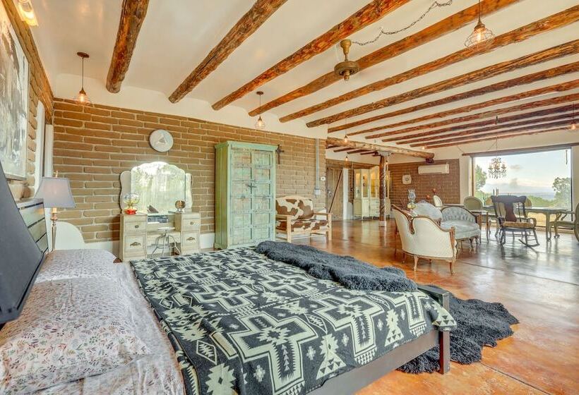 Historic Adobe Los Cerrillos Home W/ Mountain View