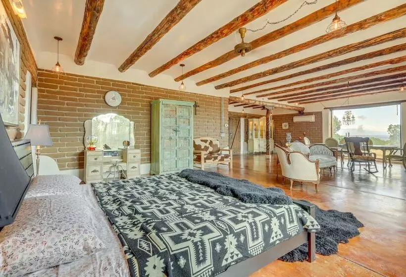 Historic Adobe Los Cerrillos Home W/ Mountain View