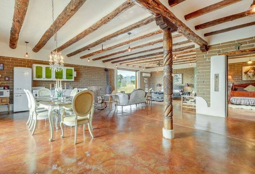 Historic Adobe Los Cerrillos Home W/ Mountain View