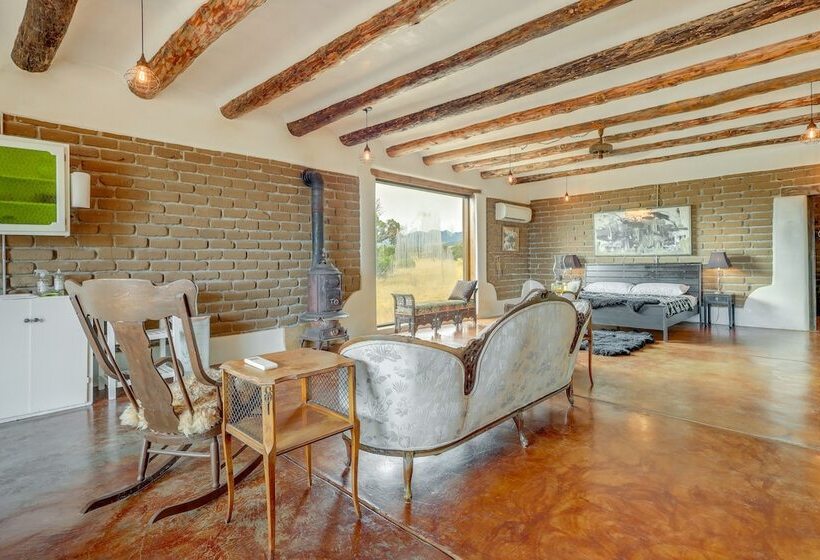 Historic Adobe Los Cerrillos Home W/ Mountain View