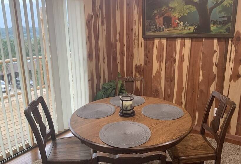 فندق Cedar House