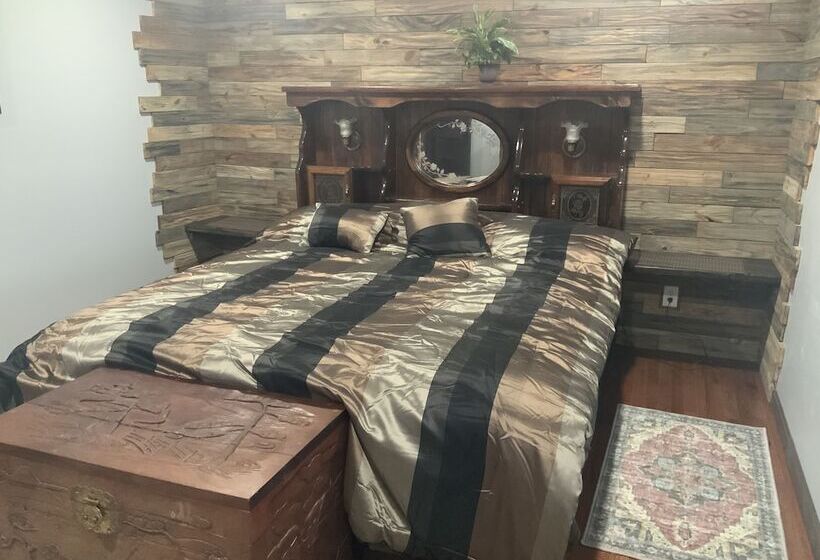 فندق Cedar House